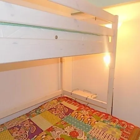 Vaux-sur-mer, 2 Pieces, 3 Personnes - Fr-1-305-750 Apartman *