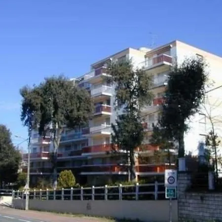 Vaux-sur-mer, 2 Pieces, 3 Personnes - Fr-1-305-750 * Vaux-sur-Mer